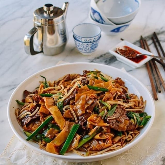 B2_ Beef Chow Fun.